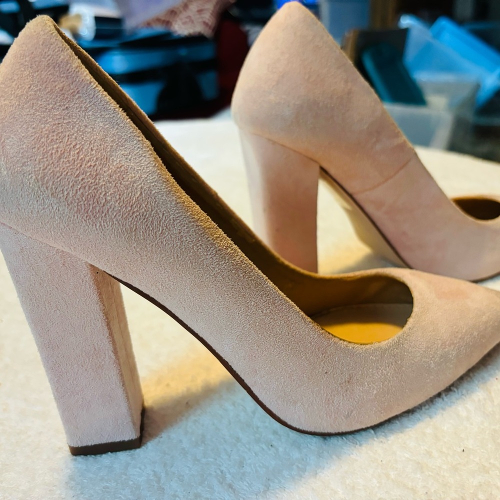 Brand New Heels By RAID - Size 5 - Heel 4 Inches - Box 71